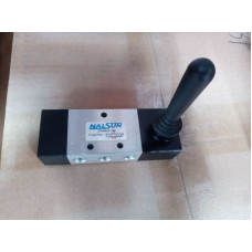 Accesorii si piese pentru dejantoare EVERT cuawor kontrolny do panelu sterowania ramienia ajutatorgo pt ap dejantat 885+PL338 nr ccuesci: 5502005 na shemacie nr 14 EVERT EVERTZT5502005 Accesorii si piese pentru dejantoare EVERT cuawor kontrolny do panelu sterowania ramienia ajutatorgo pt ap dejantat 885+PL338 nr ccuesci: 5502005 na shemacie nr 14 EVERT EVERTZT5502005