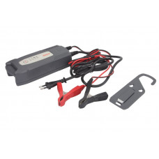 Aparat de incarcat bateria de acumulatori producator BOSCH tensiune de incarcare 12V curent de incarcare 35A BOSCH 0 189 999 01M Aparat de incarcat bateria de acumulatori producator BOSCH tensiune de incarcare 12V curent de incarcare 35A BOSCH 0 189 999 01M