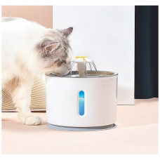 Adapator automat electric pentru caini si pisici, model Fountain, capacitate 2,4l, alimentare 5V, 1,5W Adapator automat electric pentru caini si pisici, model Fountain, capacitate 2,4l, alimentare 5V, 1,5W
